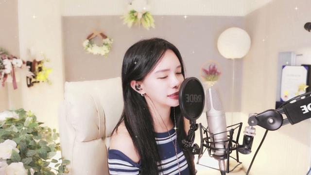 ✿김단아✿ is live