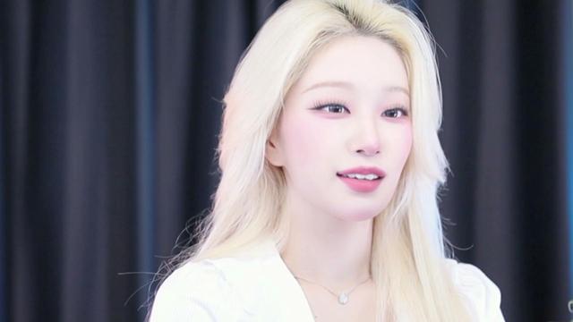 1일차 뉴비 실시간 미모 원탑 팬갑 10개 리액